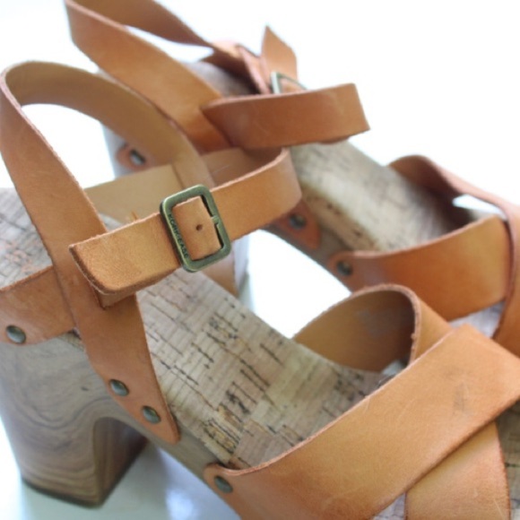 Kork-ease studded sandals - Picture 5 of 9